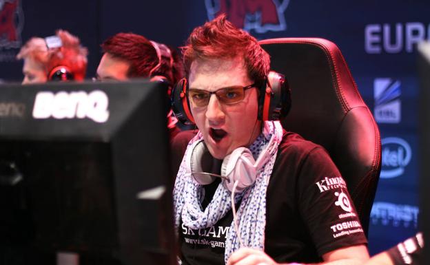 Un jugador de eSports, durante una competición.