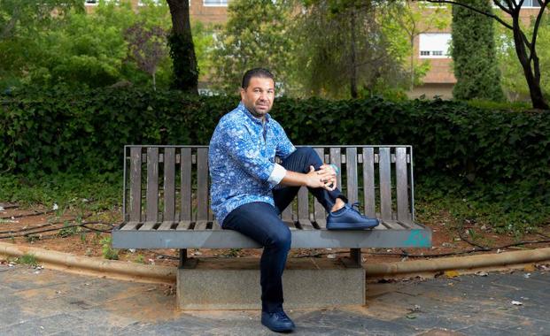El cartagenero Juan Carlos Cordero, ex de Ciudad de Murcia y Granada y actual director deportivo del Cádiz, en el parque de Los Juncos.