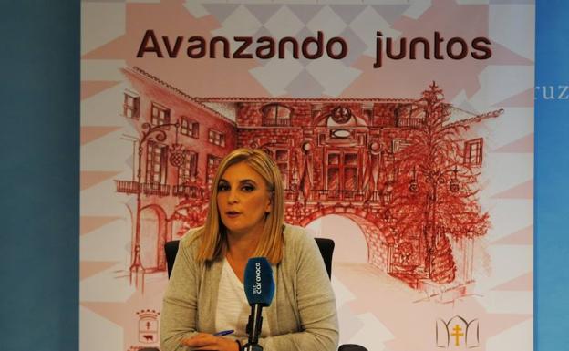 Esther Poveda, concejal de Educación. /JUAN F. ROBLES