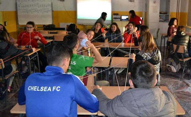 Una de las actividades en un centro educativo del municipio. /SDC