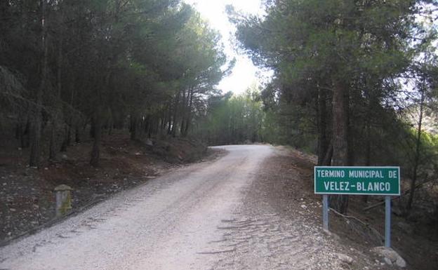 El camino se interna en territorio almeriense, donde comienza el parque.