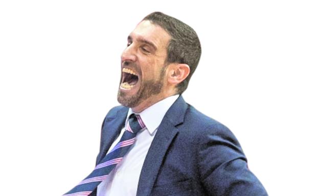 El entrenador del UCAM, Ibon Navarro./LV