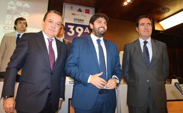 El presidente de la Comunidad, Fernando López Miras, clausura la XXXIX Asamblea General de Croem, Confederación Regional de Organizaciones Empresariales de Murcia/Carm.es