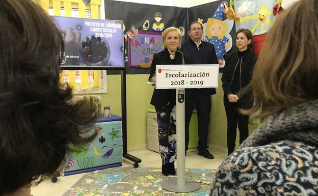 Presentación de las instrucciones del proceso de admisión./CARM