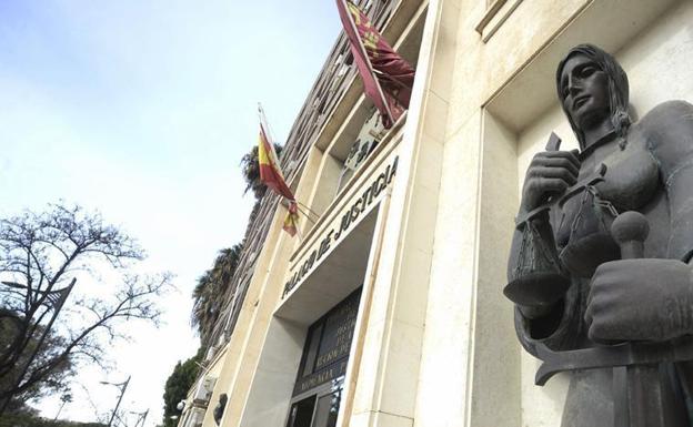 Archivan la denuncia de una mujer que aseguró haber sido perseguida por su exmarido