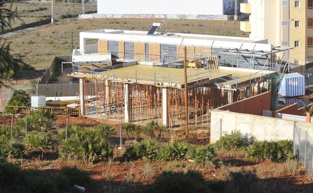 El chalé de Espejo durante su construcción. /A. Gil/ AGM