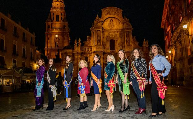 Las candidatas a abanderada mayor. 