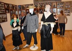 Trajes expuestos en el nuevo museo. :: Ayto. Torre Pacheco/