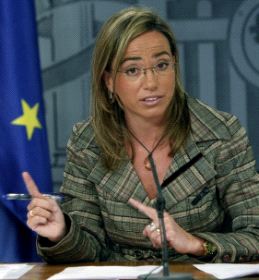 MINISTRA. La titular de Vivienda, Carme Chacón, ayer. / EFE/