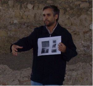 TÉCNICO. Manuel Lechuga en un yacimiento arqueológico. / LV/