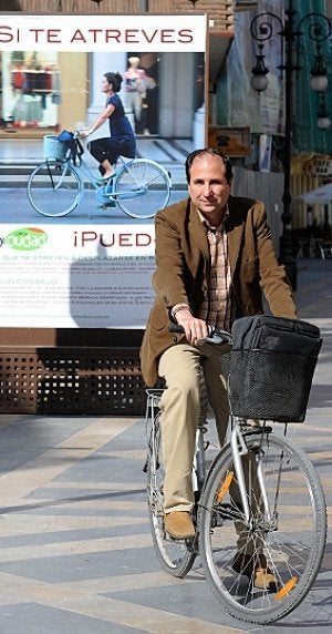 Manuel Martín Fernández, en la calle Corredera. ::
PACO ALONSO / AGM/