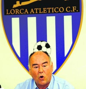 Cristóbal Sánchez, presidente del Lorca. ::
PACO ALONSO/