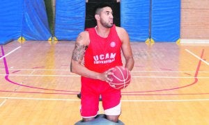 César Lima, ayer, en el Palacio. ::
LV/