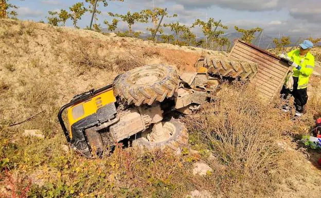 Fallece Un Hombre De 51 Años Después De Caerle Encima El Tractor Que