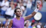 Rafa Nadal, saludando al público tras vencer a Hyeon Chung./EFE