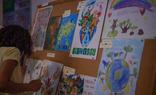 Algunos de los trabajos de los escolares sobre el medio ambiente./Ainhoa Górriz