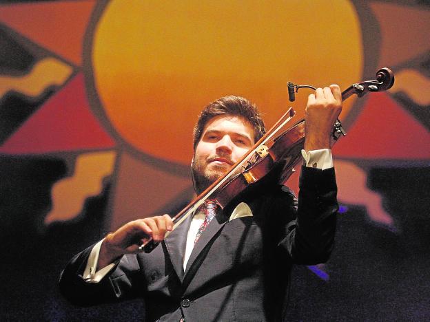 Paco Montalvo: «El flamenco es una manera de ver la vida a través de la  música» | La Verdad