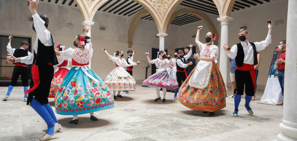 Coros y Danzas Virgen de las Huertas de Lorca estrena una nueva sección juvenil Folklore - Vimarsana News