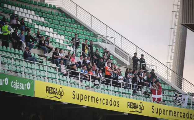 Albinegros fans, in March 2020, in Córdoba. 