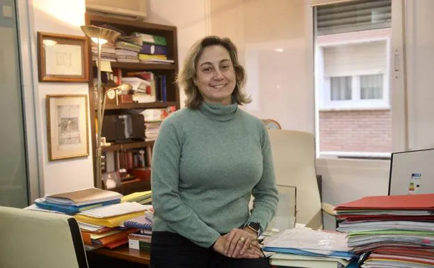 The lawyer Blanca Castillo in her office in Murcia. 
