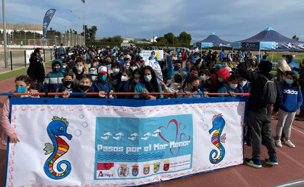 The children of the Region of Murcia are mobilized by the Mar Menor.