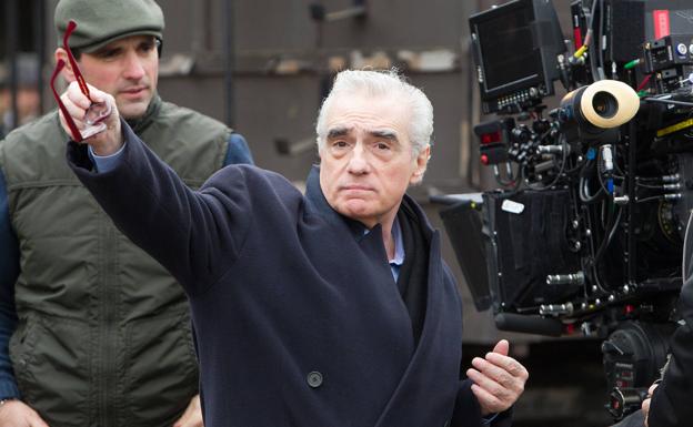 Martin Scorsese on the set of 'The Invention of Hugo'.