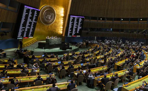 Extraordinary session for the war in Ukraine of the United Nations General Assembly.