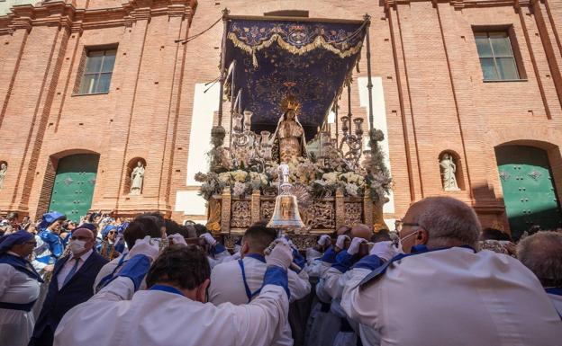 Entrance of the Virgin of Beautiful Love in Santa María de Gracia to conclude the procession this Sunday.