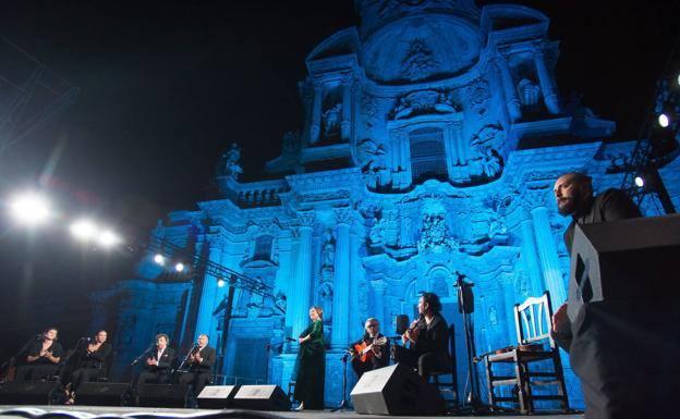 Performance by Estrella Morente in Murcia Tres Culturas in 2018.