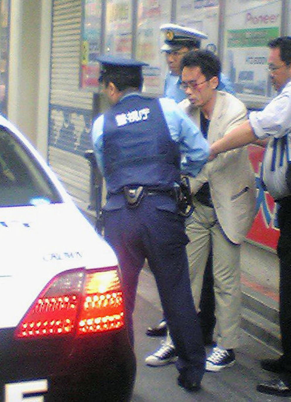 Time of Tomohiro Kato's arrest after carrying out the attack, in 2008