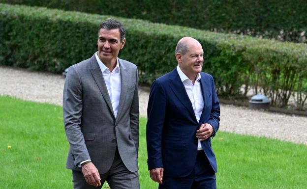 Pedro Sánchez and Olaf Scholz, this Tuesday in Berlin. 