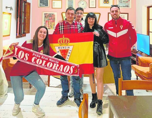 First Murcian fans arrived yesterday in Palma de Mallorca. 