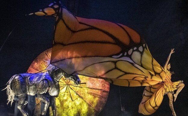 A scene from 'Luzia', one of the last shows of the Cirque du Soleil.